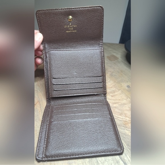 Louis Vuitton Gray Monogram Wallet - Picture 8 of 15